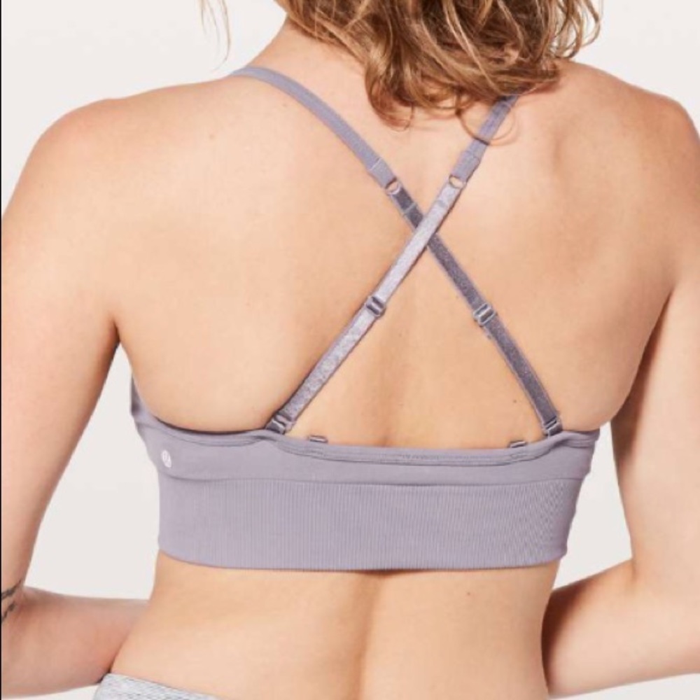 NWT LULULEMON AWAKENING BRA lavender grey w pads - Picture 7 of 8
